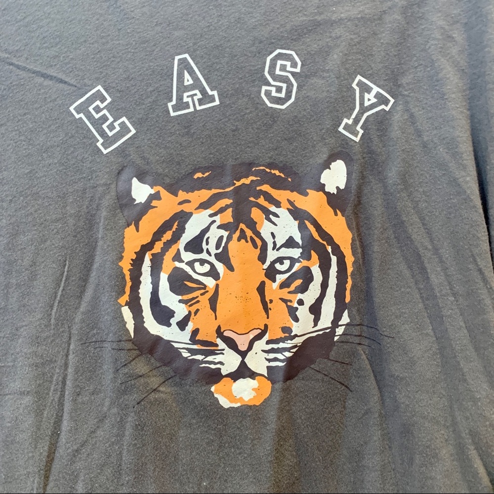 WildFox tiger tee shirt M